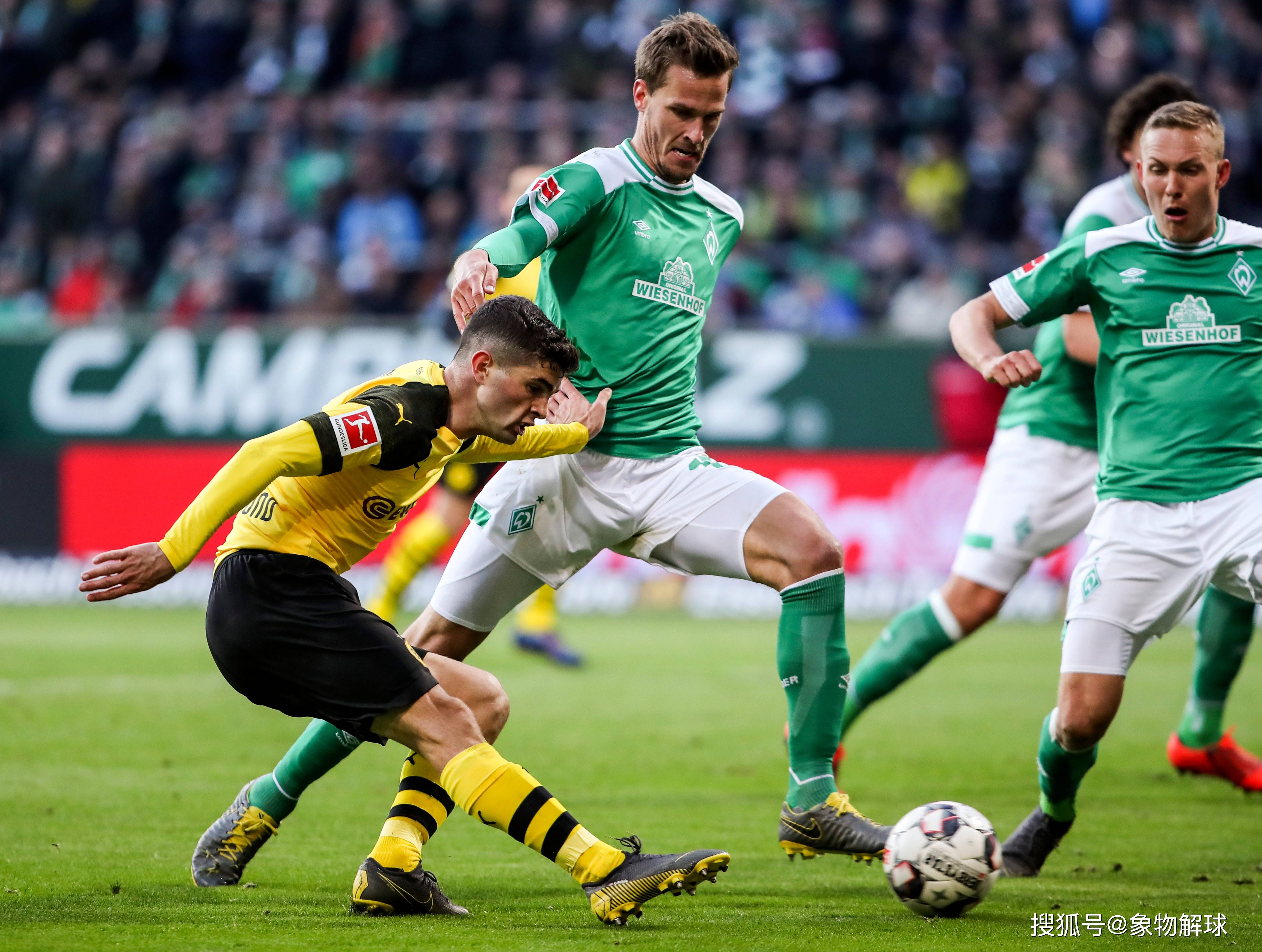 多特蒙德客场惊险逆转，取得关键胜利