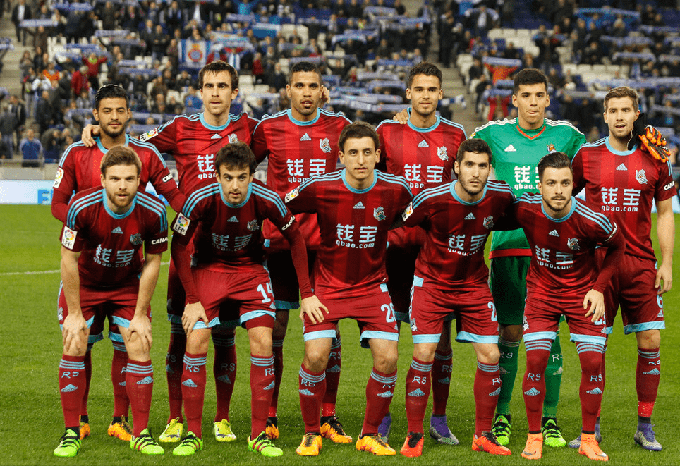 平局结束阿贾克斯连胜瓦伦西亚众将合力守正的简单介绍 平局结束阿贾克斯连胜瓦伦西亚众将合力守正的简单介绍