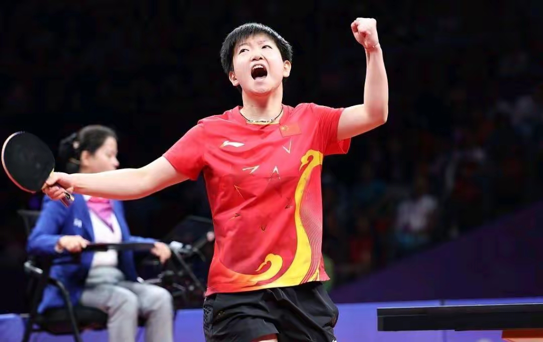 包含FLY翻盘T1，Xiaohu拿下关键大龙宿命之战入围赛，强势挺进下一轮的词条