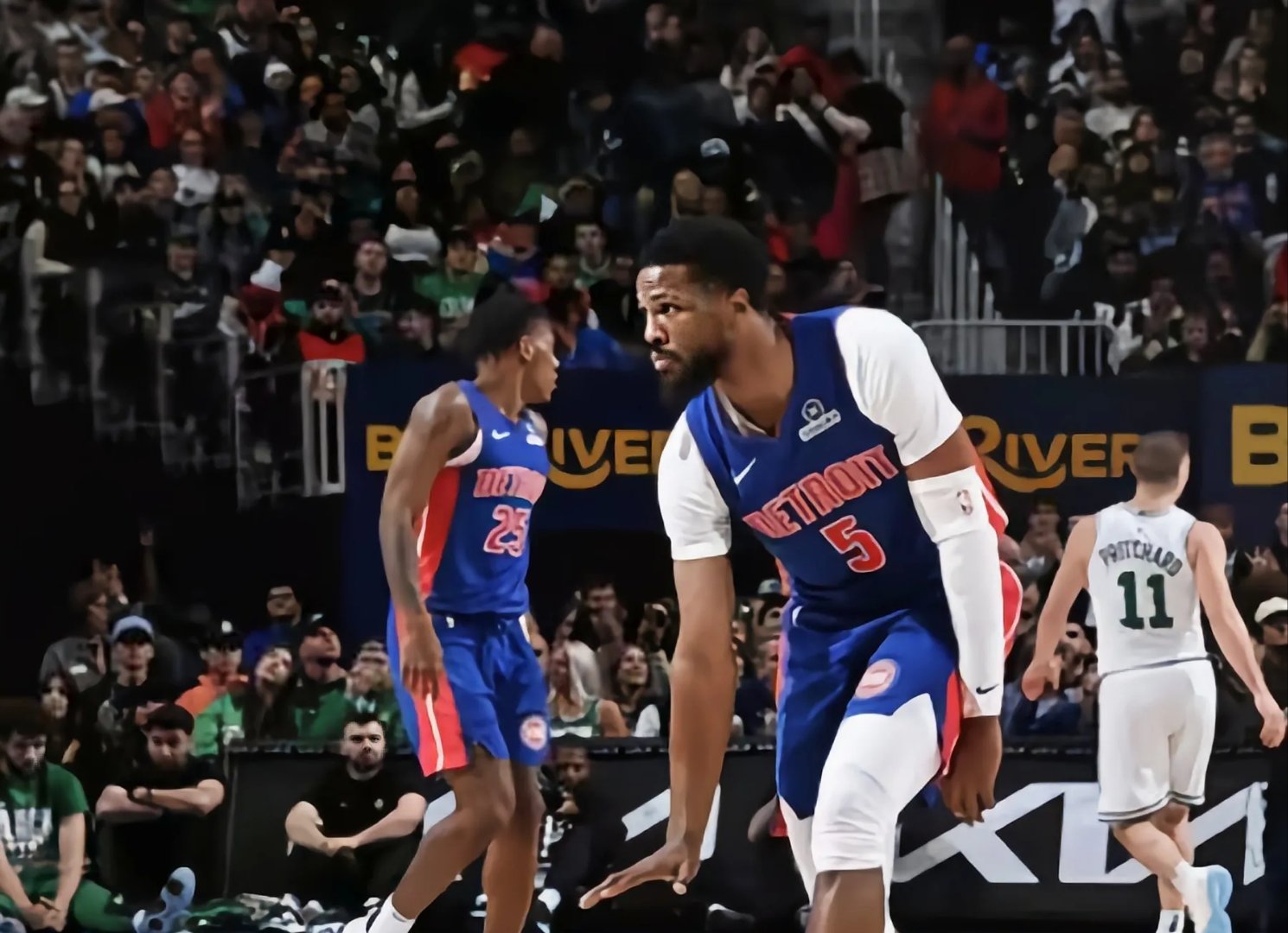 开云体育app-关于活塞战胜勇士，豪取胜利的信息