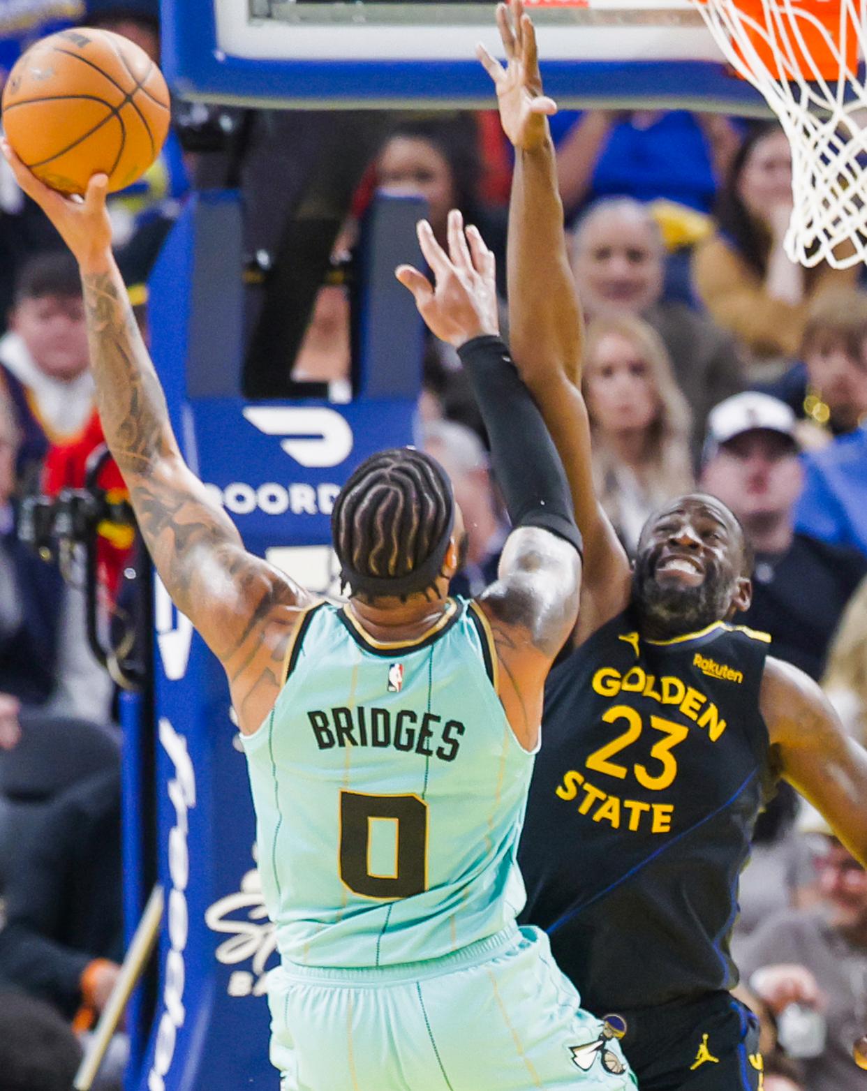 篮网大胜黄蜂，奉献高效进攻表现