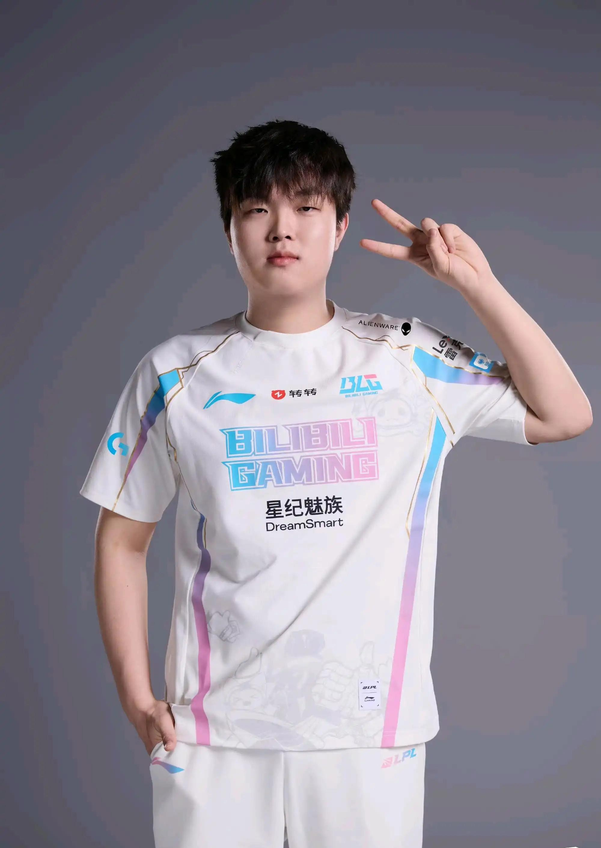 V5轻取BLG，Inspired拿下关键大龙激烈交锋入围赛，锁定晋级资格