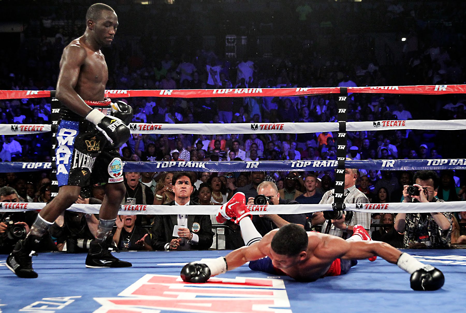 猛龙队在主场一分惊险胜利，克劳德成为全场焦点的简单介绍