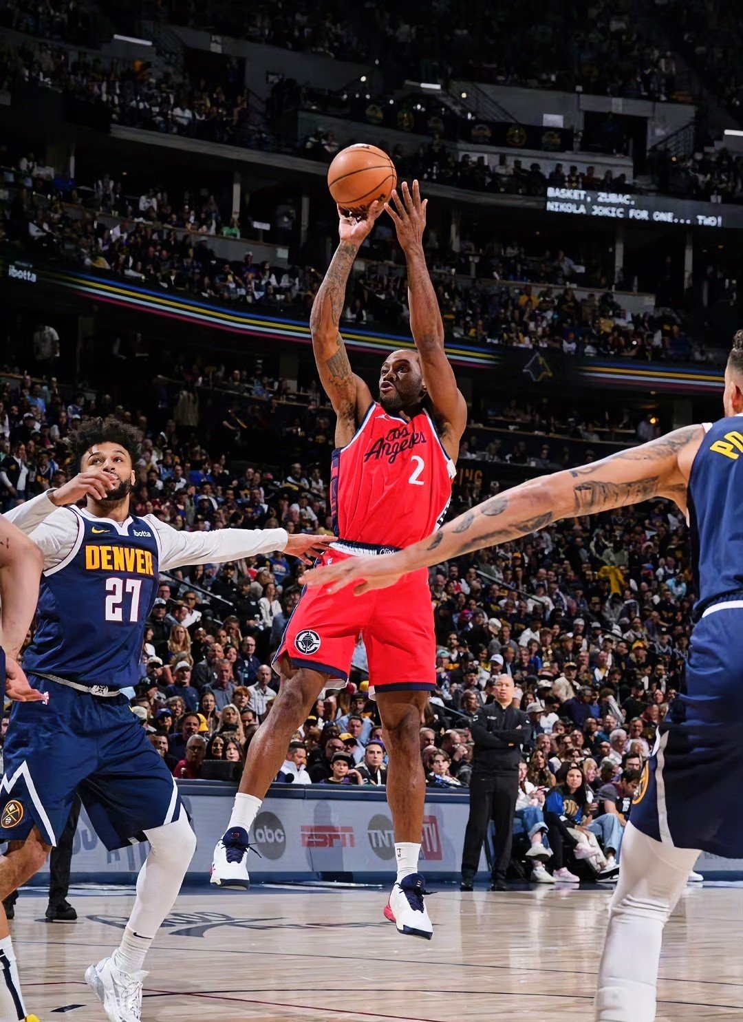 快船不敌活塞，莱昂纳德拿下24分