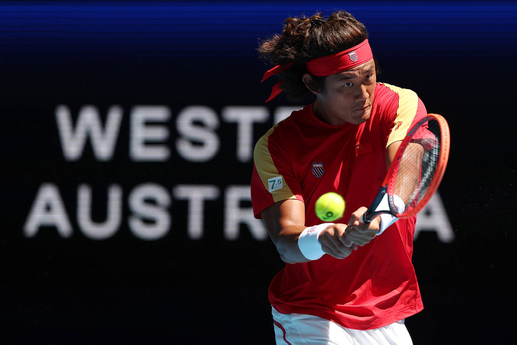 塞尔维亚克鲁日战胜对手晋级