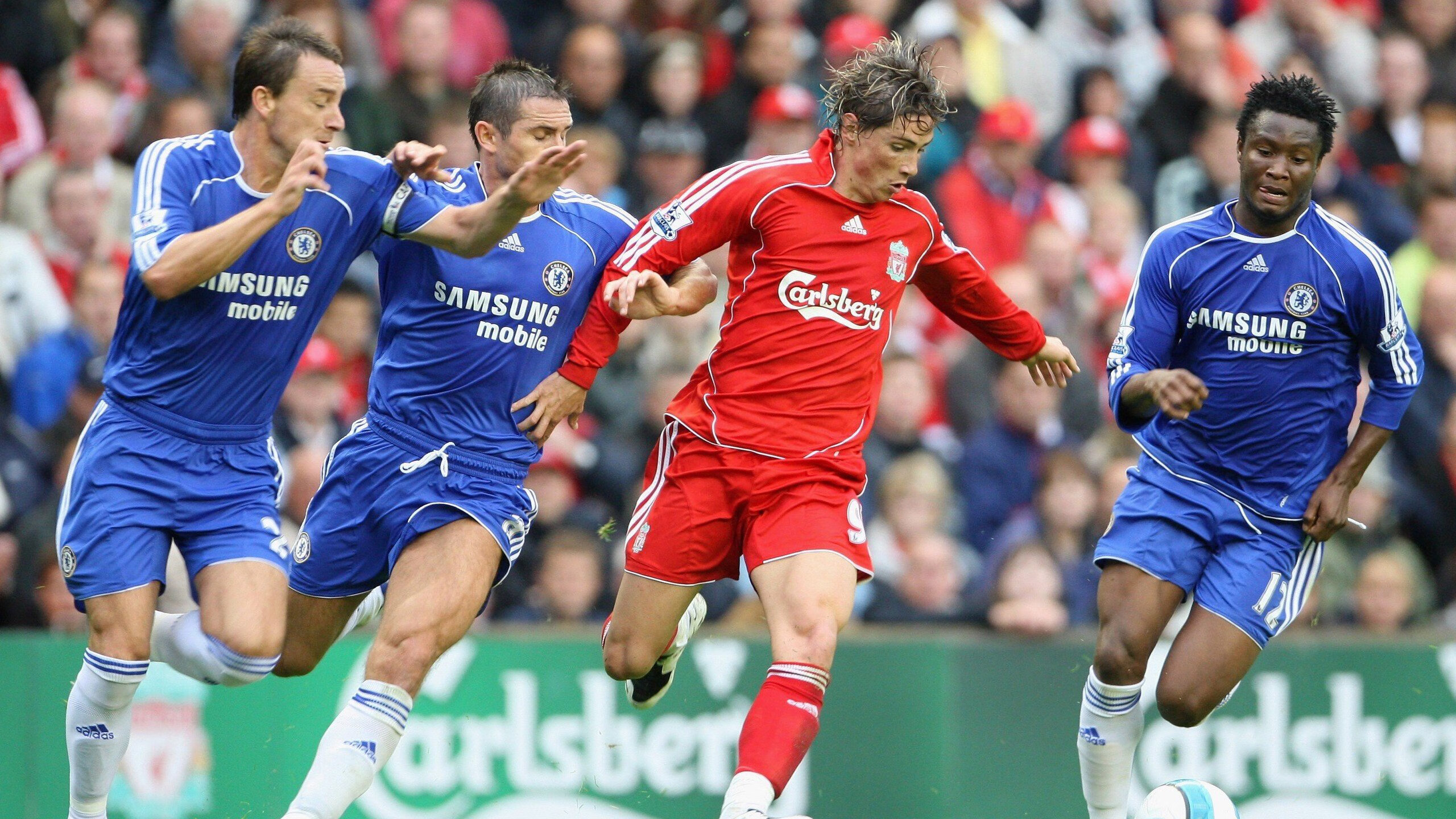 闪电划破夜空,奥地利旋风创欧冠淘汰赛史上最快晋级纪录